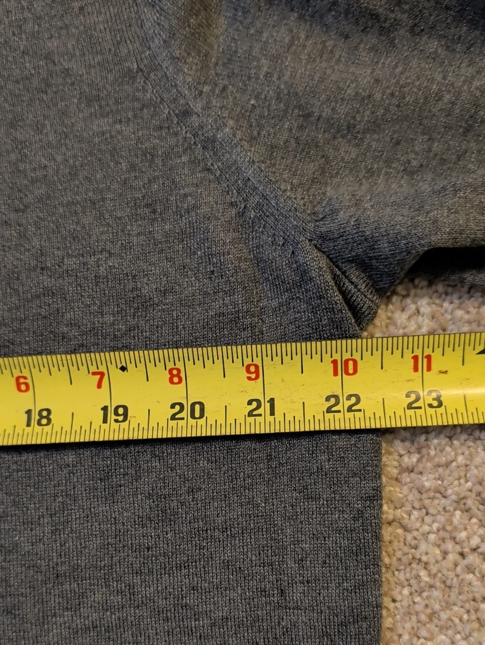 Banana Republic Men's Silk/Cotton/Cashmere Blend Charcoal V-Neck Sweater